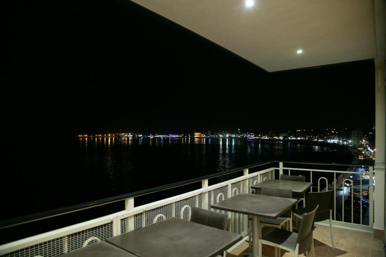 Hotel La Riva Giardini Naxos Ngoại thất bức ảnh