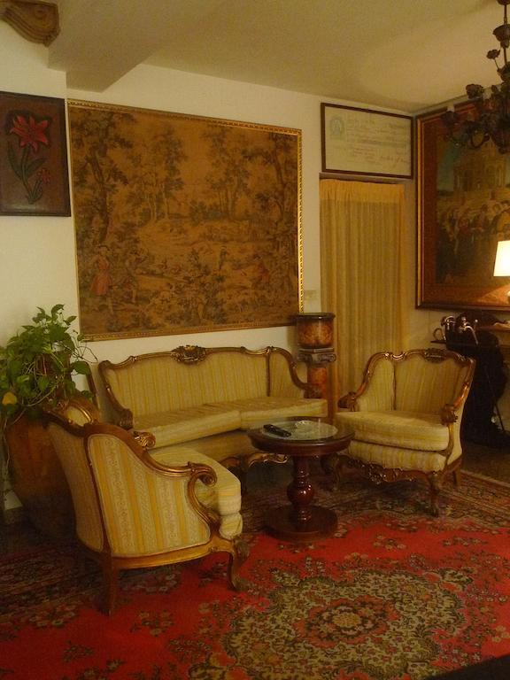 Hotel La Riva Giardini Naxos Ngoại thất bức ảnh
